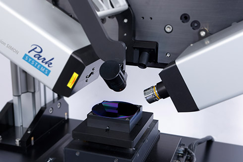 Accurion SIMON Imaging Ellipsometer for fast thickness and refractive index measurement, surface inspection, and automatic flake search on large samples.